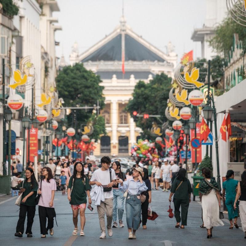 Báo Mỹ New York Times gợi ý 36 giờ vui chơi ở Hà Nội- Ảnh 1.