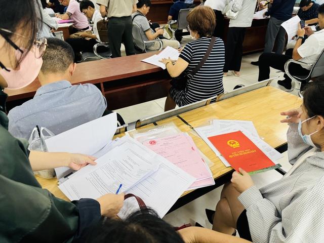 Bảng giá đất TP.HCM: Tăng cao nhất 8,10 lần so với hiện tại ở khu vực mới sáp nhập- Ảnh 1.