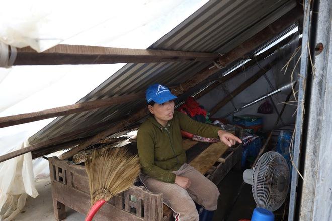Xót xa đại gia đình mất 4 căn nhà sau một đêm ở rốn lũ Hòa Thịnh - Ảnh 7.