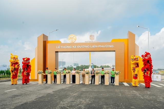 Thông xe con đường giúp giảm kẹt xe cho cả khu vực phía đông TP.HCM- Ảnh 1. Thông xe con đường giúp giảm kẹt xe cho cả khu vực phía đông TP.HCM- Ảnh 1.