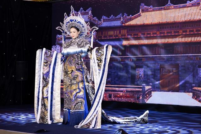 Kiều Duy tự tin trước áp lực so sánh với thanh thủy tại Miss International 2025 - Ảnh 5. Kiều Duy tự tin trước áp lực so sánh với thanh thủy tại Miss International 2025 - Ảnh 5.