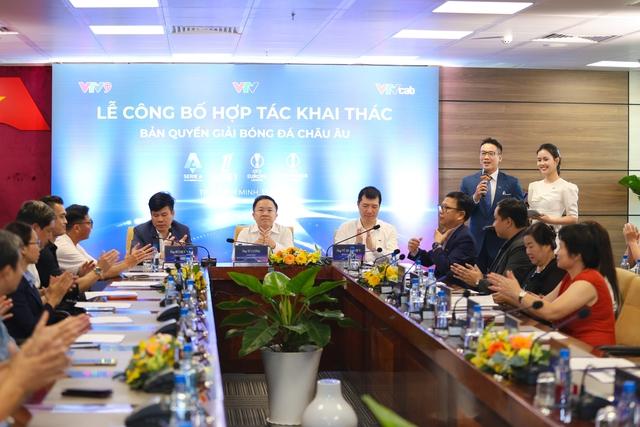 Người hâm mộ đón tin vui xem miễn phí các giải bóng đá châu Âu trên VTV9- Ảnh 1. Người hâm mộ đón tin vui xem miễn phí các giải bóng đá châu Âu trên VTV9- Ảnh 1.