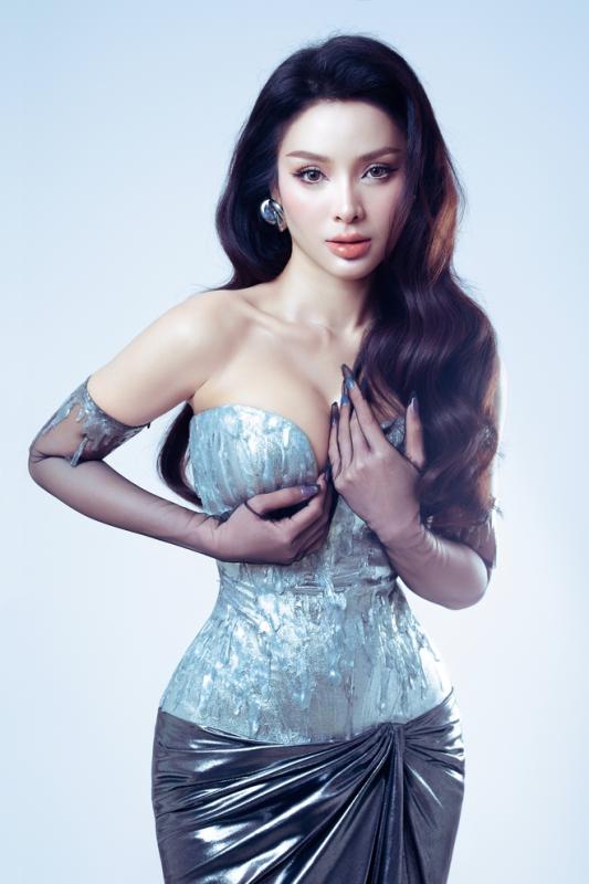 Phương Trinh Jolie trở lại sau khi sinh con lần 3, được chồng ‘chống lưng’- Ảnh 2.