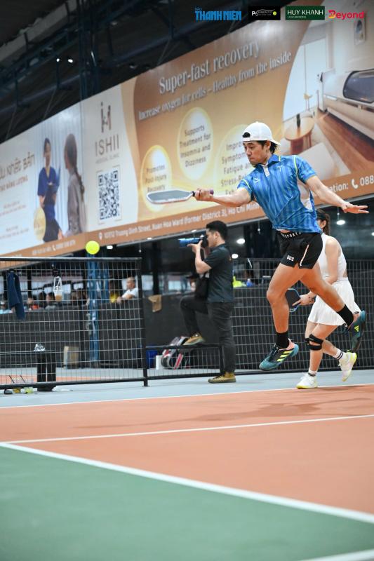 Lợi Trần phim 'Tử chiến trên không' có thêm nhiều nguồn năng lượng tích cực nhờ pickleball- Ảnh 11.