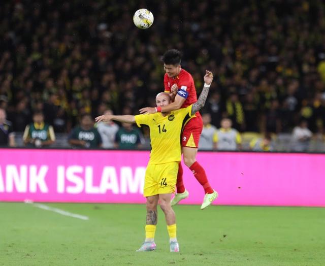Đã hết hạn kiện FIFA lên CAS, FAM vẫn ‘án binh bất động’: Hay đã lẳng lặng bỏ cuộc?- Ảnh 1. Đã hết hạn kiện FIFA lên CAS, FAM vẫn ‘án binh bất động’: Hay đã lẳng lặng bỏ cuộc?- Ảnh 1.
