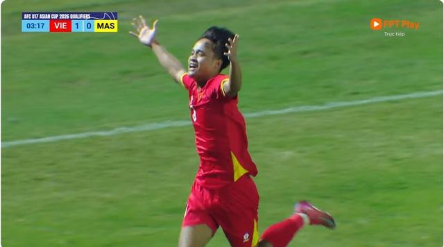 Thắng đậm Malaysia, U.17 Việt Nam lập kỳ tích giành vé đi châu Á: VFF thưởng nóng 600 triệu đồng- Ảnh 1. Thắng đậm Malaysia, U.17 Việt Nam lập kỳ tích giành vé đi châu Á: VFF thưởng nóng 600 triệu đồng- Ảnh 1.