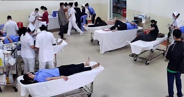 Bộ Y tế báo cáo gì về ngộ độc thực phẩm?- Ảnh 1. Bộ Y tế báo cáo gì về ngộ độc thực phẩm?- Ảnh 1.