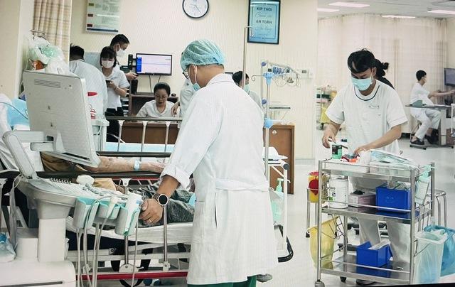 Vụ nghi ngộ độc sau ăn bánh mì: Thai phụ nhập viện, đã tăng lên 162 ca- Ảnh 1. Vụ nghi ngộ độc sau ăn bánh mì: Thai phụ nhập viện, đã tăng lên 162 ca- Ảnh 1.