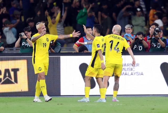 FIFA 'hiệp đồng tác chiến' với cơ quan hình sự của 4 nước, tìm chủ mưu vụ gian lận nhập tịch- Ảnh 1. FIFA 'hiệp đồng tác chiến' với cơ quan hình sự của 4 nước, tìm chủ mưu vụ gian lận nhập tịch- Ảnh 1.