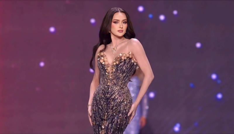 Hương Giang và loạt đối thủ quốc tế đọ sắc nóng bỏng ở bán kết Miss Universe - Ảnh 8.
