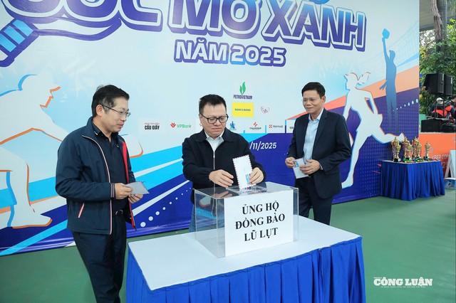 Giải pickleball 'Ước Mơ Xanh' hướng về đồng bào miền Trung và Tây nguyên - Ảnh 2.