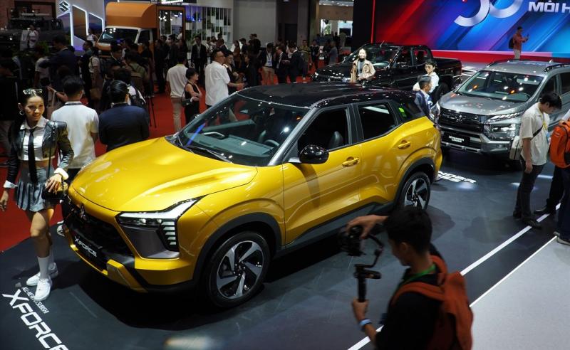 SUV đô thị: Mitsubishi Xforce vượt Toyota Yaris Cross, cuộc đua doanh số năm ‘nóng’ trở lại - Ảnh 2.
