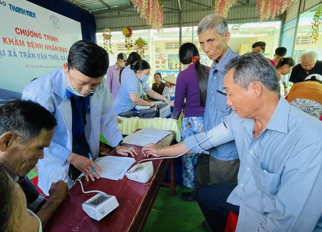 Báo động người trẻ Việt mắc bệnh tăng huyết áp ngày càng nhiều- Ảnh 2. Báo động người trẻ Việt mắc bệnh tăng huyết áp ngày càng nhiều- Ảnh 2.