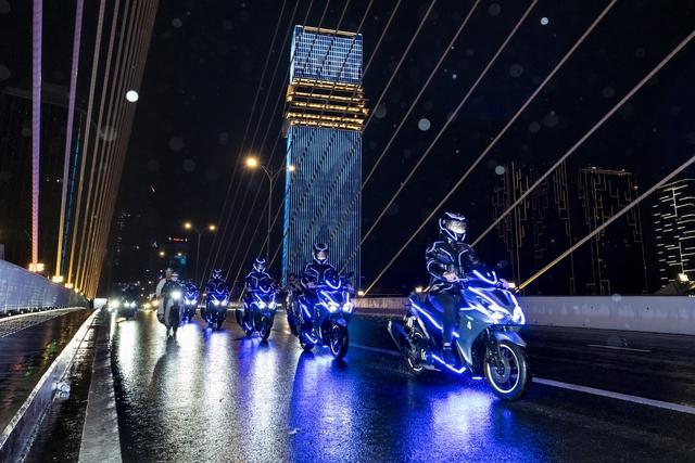 Yamaha lần đầu tiên tổ chức hành trình chinh phục màn đêm cùng Yamaha NVX- Ảnh 2.