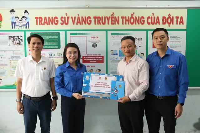 Chị Nguyễn Phạm Duy Trang gửi thư tri ân thầy phụ trách Đội- Ảnh 3. Chị Nguyễn Phạm Duy Trang gửi thư tri ân thầy phụ trách Đội- Ảnh 3.