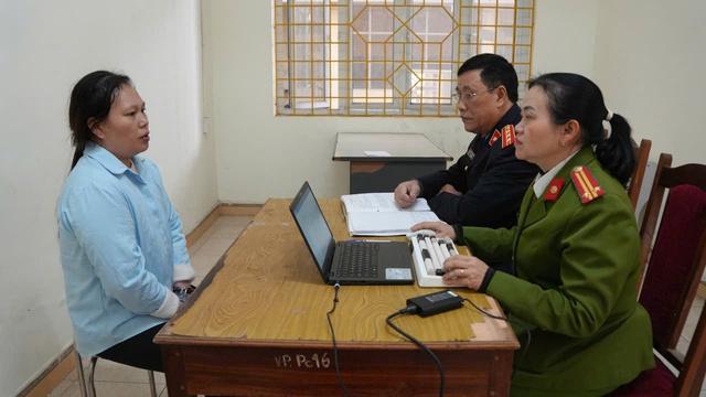 Bị bắt sau 8 năm lẩn trốn vì tội mua bán người- Ảnh 1. Bị bắt sau 8 năm lẩn trốn vì tội mua bán người- Ảnh 1.