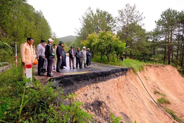 Công bố tình huống khẩn cấp về thiên tai sạt lở đèo Mimosa - Ảnh 3.