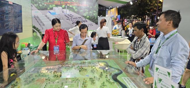 VWS triển lãm mô hình xử lý rác hiện đại, người dân TP.HCM hào hứng tham quan- Ảnh 7.