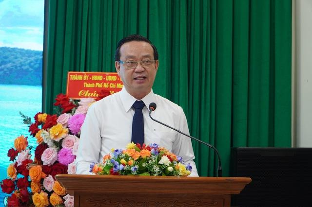 TP.HCM xây dựng Côn Đảo sẽ là biểu tượng thích ứng biến đổi khí hậu
- Ảnh 2. TP.HCM xây dựng Côn Đảo sẽ là biểu tượng thích ứng biến đổi khí hậu
- Ảnh 2.
