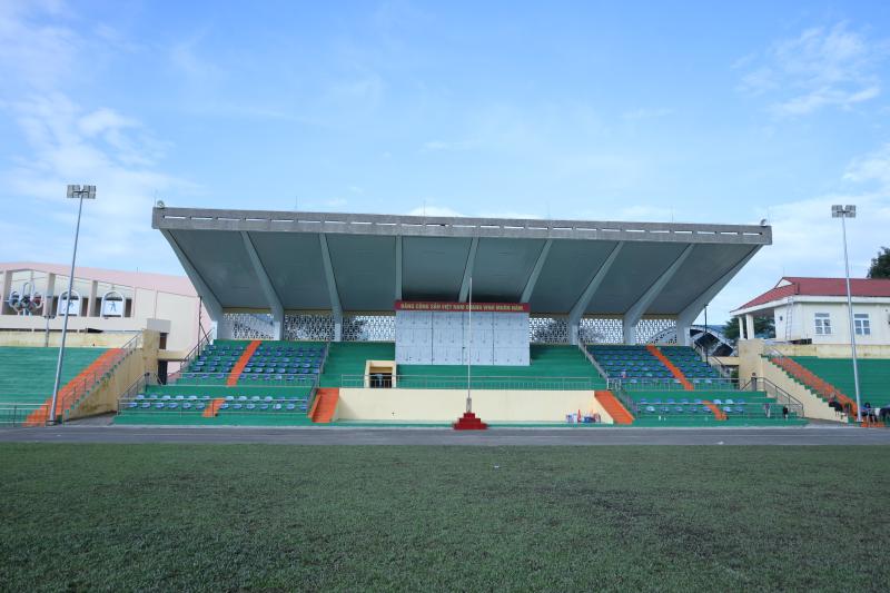 Ngắm SVĐ Quân khu 5 'lột xác', sẵn sàng mùa giải TNSV THACO cup 2026
- Ảnh 2.