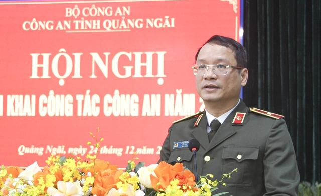 Bộ Công an tặng Cờ thi đua cho 42 tập thể thuộc Công an tỉnh Quảng Ngãi- Ảnh 1. Bộ Công an tặng Cờ thi đua cho 42 tập thể thuộc Công an tỉnh Quảng Ngãi- Ảnh 1.