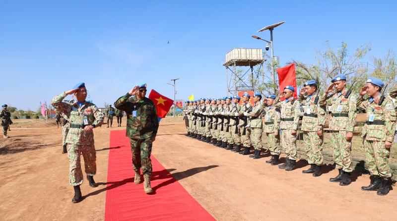 'Vũ khí mềm' của chiến sĩ mũ nồi xanh trên mảnh đất Abyei- Ảnh 1. 'Vũ khí mềm' của chiến sĩ mũ nồi xanh trên mảnh đất Abyei- Ảnh 1.