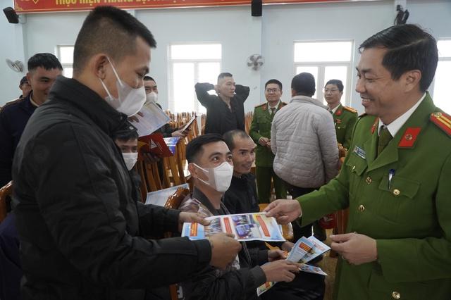 Công an Quảng Trị 'tìm việc' cho người chấp hành xong án phạt tù- Ảnh 2. Công an Quảng Trị 'tìm việc' cho người chấp hành xong án phạt tù- Ảnh 2.
