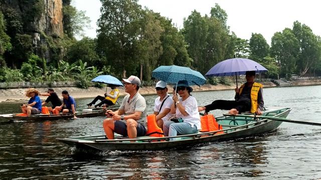 Khai thác 'kinh tế bạc' ở Việt Nam- Ảnh 3. Khai thác 'kinh tế bạc' ở Việt Nam- Ảnh 3.