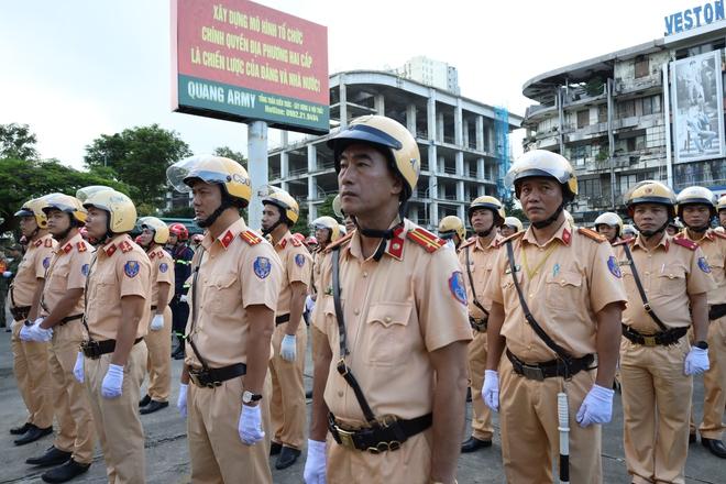 Đà Nẵng: Công an tổng lực ra quân tấn công, 'không làm ngơ cho tội phạm'- Ảnh 3.
