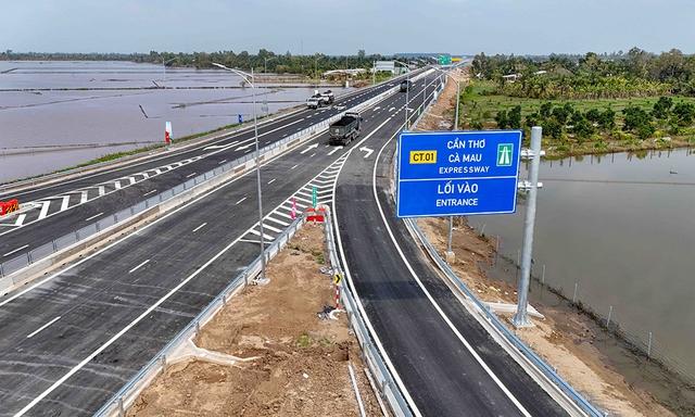 10 sự kiện kinh tế nổi bật năm 2025- Ảnh 2. 10 sự kiện kinh tế nổi bật năm 2025- Ảnh 2.