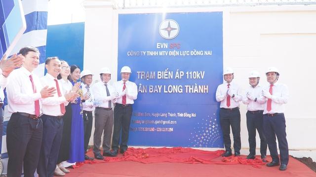 Sẵn sàng đóng điện cho chuyến bay đầu tiên tới sân bay Long Thành- Ảnh 1. Sẵn sàng đóng điện cho chuyến bay đầu tiên tới sân bay Long Thành- Ảnh 1.