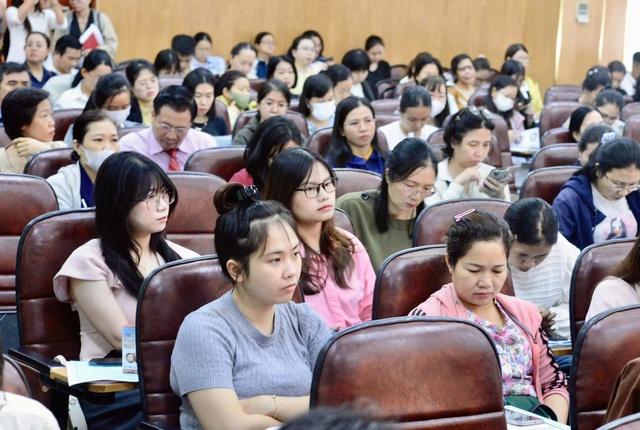 Quản lý không lương, không làm đủ tháng vẫn phải đóng bảo hiểm xã hội bắt buộc? - Ảnh 2.