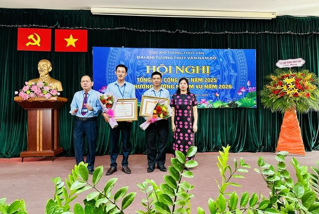 Thời tiết Nam bộ ngày càng bất thường - Ảnh 2. Thời tiết Nam bộ ngày càng bất thường - Ảnh 2.