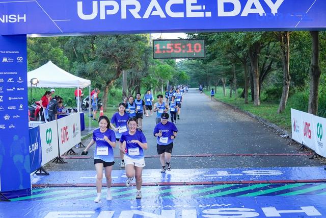 Hơn 900.000 người cùng chạy 3,5 triệu km ở UpRace 2025- Ảnh 2. Hơn 900.000 người cùng chạy 3,5 triệu km ở UpRace 2025- Ảnh 2.