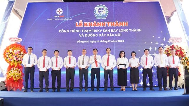 Sẵn sàng đóng điện cho chuyến bay đầu tiên tới sân bay Long Thành- Ảnh 3. Sẵn sàng đóng điện cho chuyến bay đầu tiên tới sân bay Long Thành- Ảnh 3.