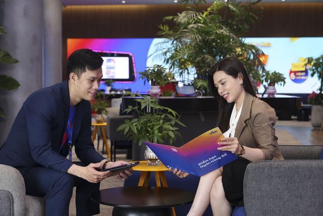 Vikki Bank hỗ trợ tài chính cho bà con vùng lũ- Ảnh 2. Vikki Bank hỗ trợ tài chính cho bà con vùng lũ- Ảnh 2.