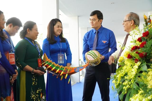 Anh Bùi Quang Huy: Thanh niên Cần Thơ phấn đấu để xứng với ‘tầm vóc mới’- Ảnh 1. Anh Bùi Quang Huy: Thanh niên Cần Thơ cần phấn đấu để xứng với ‘tầm vóc mới’ - Ảnh 3.