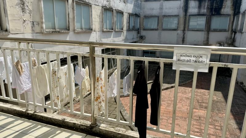 TP.HCM: Khoa phụ sản Bệnh viện đa khoa Bình Dương hư hỏng, dột nát nghiêm trọng - Ảnh 6.