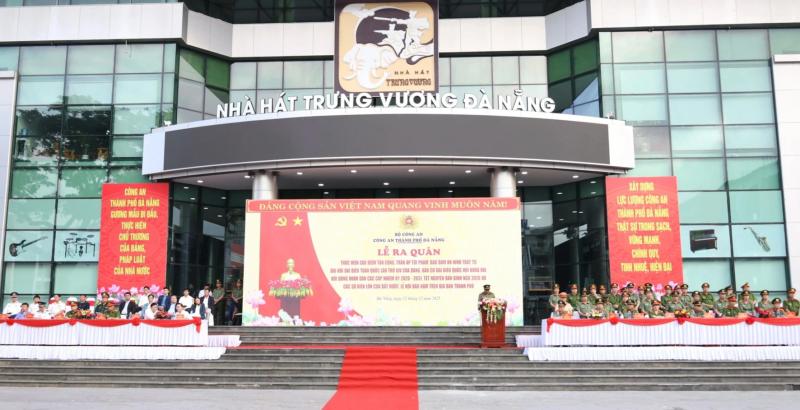 Đà Nẵng: Công an tổng lực ra quân tấn công, 'không làm ngơ cho tội phạm'- Ảnh 1.