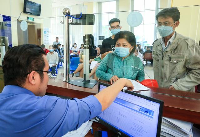 Bộ phận một cửa các sở ngành TP.HCM dừng nhận hồ sơ từ ngày 27.12 - Ảnh 1.