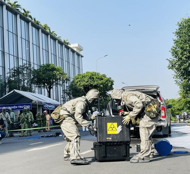 TP.HCM dẫn đầu cả nước về ứng dụng công nghệ bức xạ, tiềm ẩn sự cố- Ảnh 9. TP.HCM dẫn đầu cả nước về ứng dụng công nghệ bức xạ, tiềm ẩn sự cố- Ảnh 9.