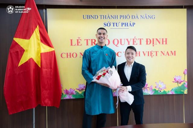 Gustavo chính thức nhận Quốc tịch Việt Nam với tên Đỗ Phi Long: Cao 1,95 m, không ngại Malaysia- Ảnh 1.