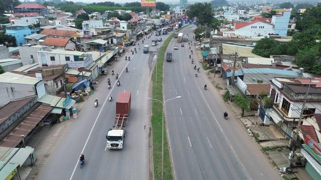 Ngân hàng đồng ý mới tháo dỡ trạm thu phí quốc lộ 51?- Ảnh 2. Ngân hàng đồng ý mới tháo dỡ trạm thu phí quốc lộ 51?- Ảnh 2.