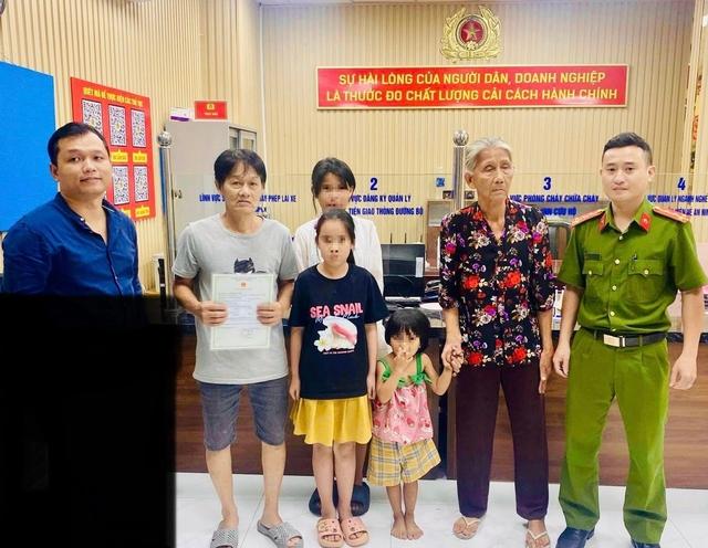 Kịp thời tìm thấy 3 trẻ đi lạc trong đêm tại TP.HCM- Ảnh 1. Kịp thời tìm thấy 3 trẻ đi lạc trong đêm tại TP.HCM- Ảnh 1.