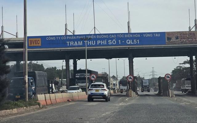 Đồng Nai đề nghị tháo trạm thu phí bỏ không trên quốc lộ 51, quốc lộ 1- Ảnh 1. Đồng Nai đề nghị tháo trạm thu phí bỏ không trên quốc lộ 51, quốc lộ 1- Ảnh 1.