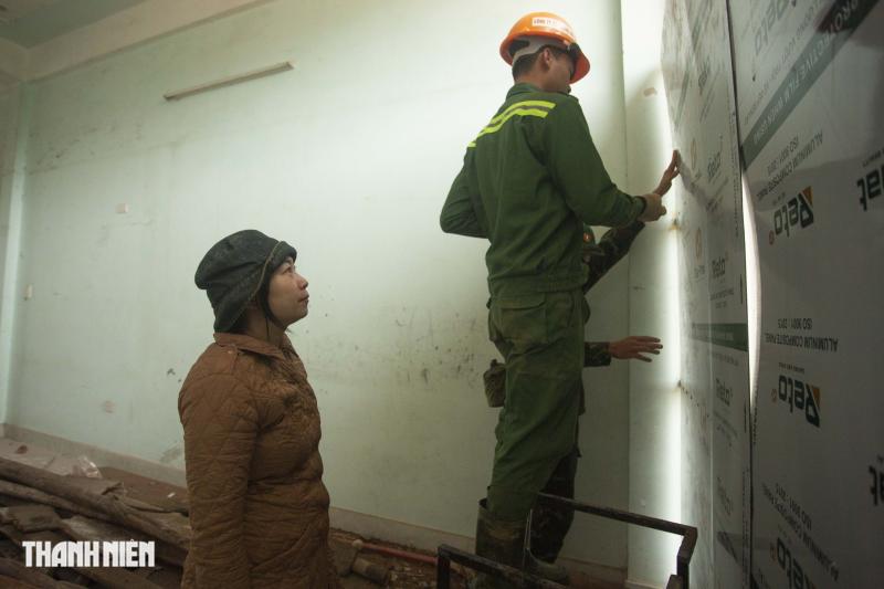 Thi công thần tốc, người dân vùng sạt lở Khe Sanh đã được về nhà - Ảnh 4.