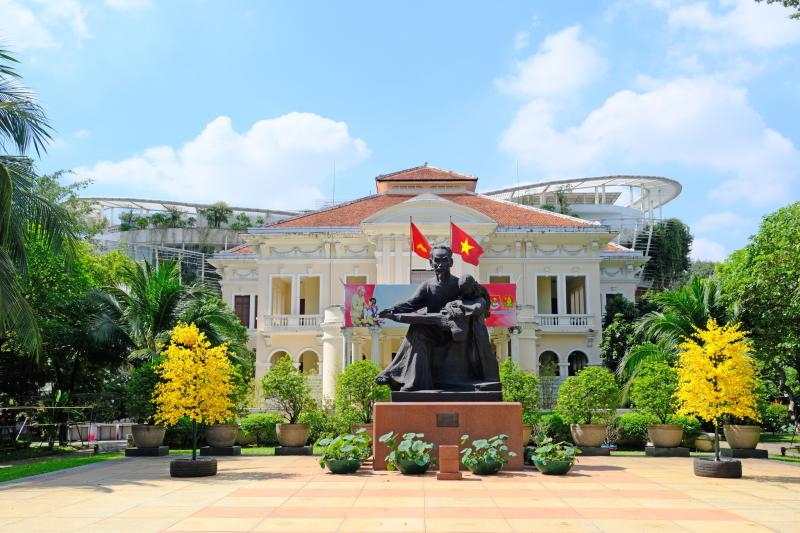 Biệt thự 98 năm của bà chủ đồn điền cao su xưa ở TP.HCM ít ai biết- Ảnh 2. Biệt thự 98 năm của bà chủ đồn điền cao su xưa ở TP.HCM ít ai biết- Ảnh 2.