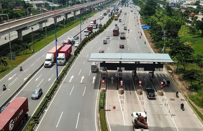 Giảm gánh nặng phí cho doanh nghiệp logistics TP.HCM- Ảnh 1. Giảm gánh nặng phí cho doanh nghiệp logistics TP.HCM- Ảnh 1.
