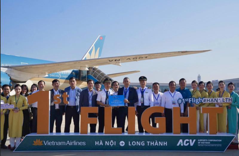 Những hành khách đặc biệt đầu tiên đáp xuống sân bay Long Thành - Ảnh 3. Những hành khách đặc biệt đầu tiên đáp xuống sân bay Long Thành - Ảnh 3.