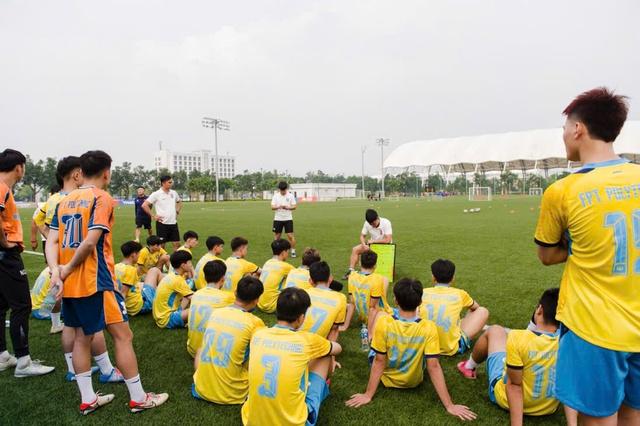 Giải Thanh Niên sinh viên Việt Nam: Vòng loại sẽ khốc liệt với nhiều nhân tố mới- Ảnh 2. Giải Thanh Niên sinh viên Việt Nam: Vòng loại sẽ khốc liệt với nhiều nhân tố mới- Ảnh 2.